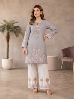 Alternative view of Oasis Glow Co-Ord Set for Women with Straight Trouser