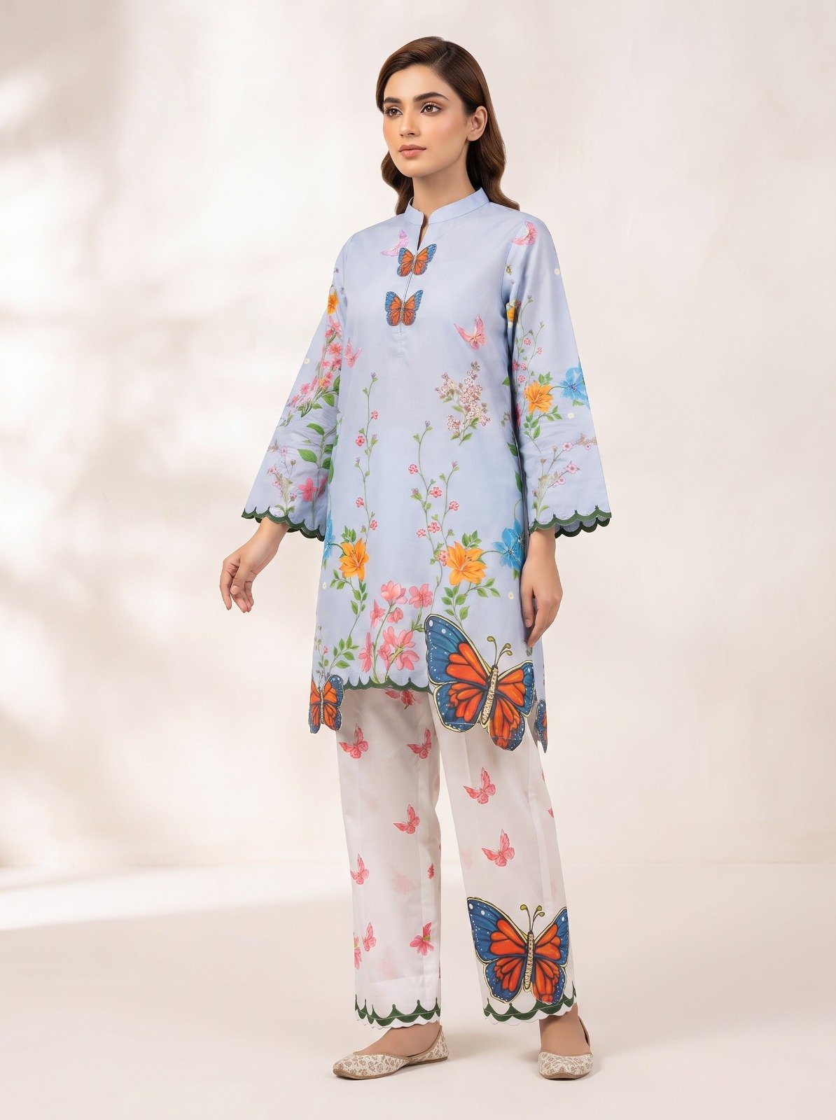 Elegant Floral Bana Dora 3-Piece Suit - Image 4