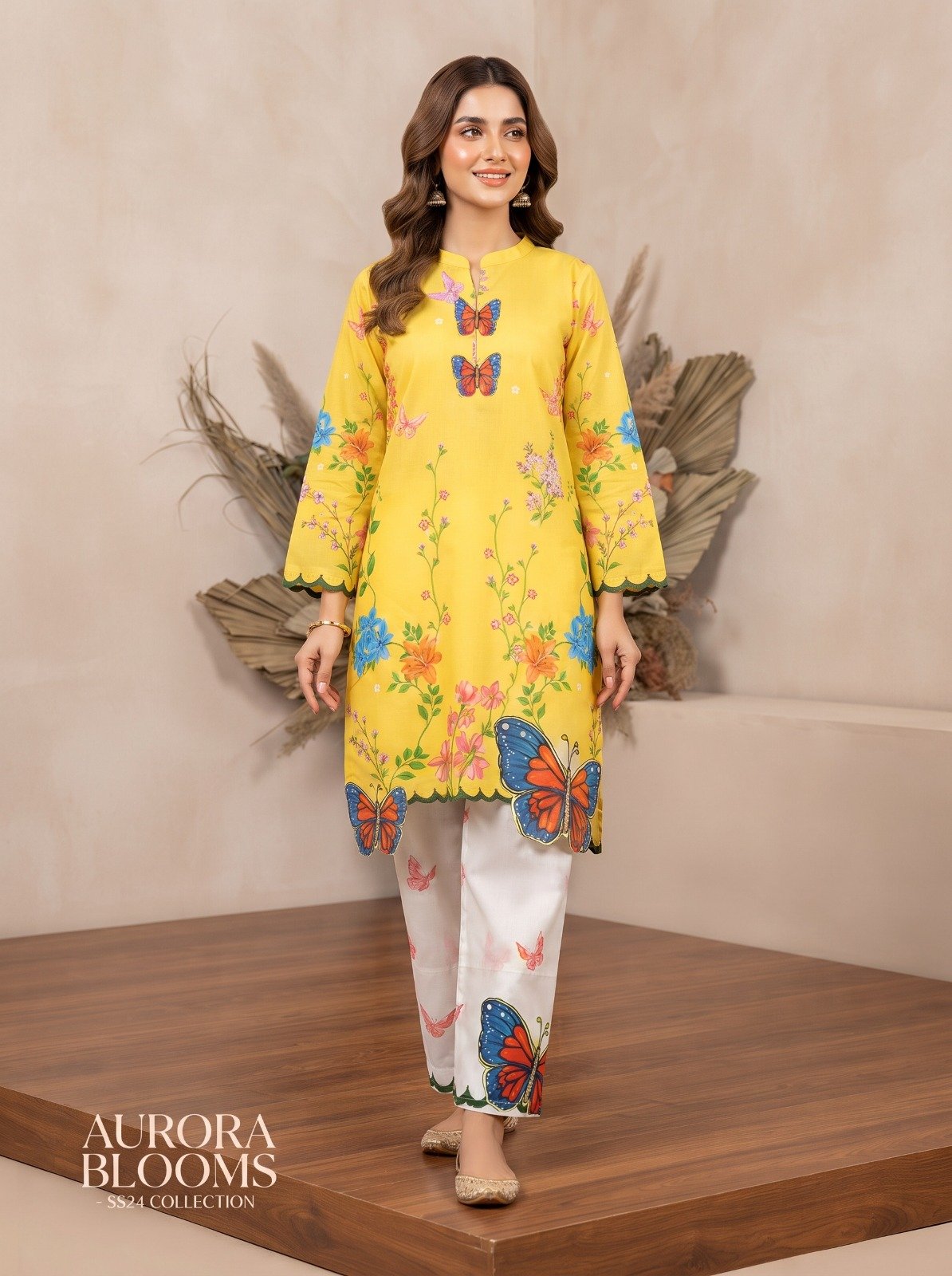 Elegant Floral Bana Dora 3-Piece Suit - Image 5